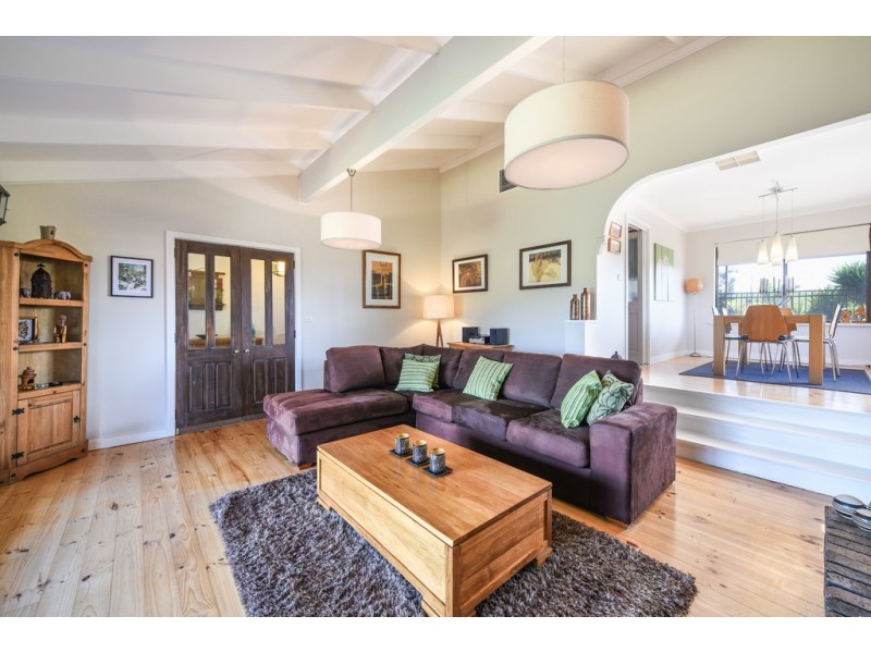 8 Mark Court, O’halloran Hill SA 5158