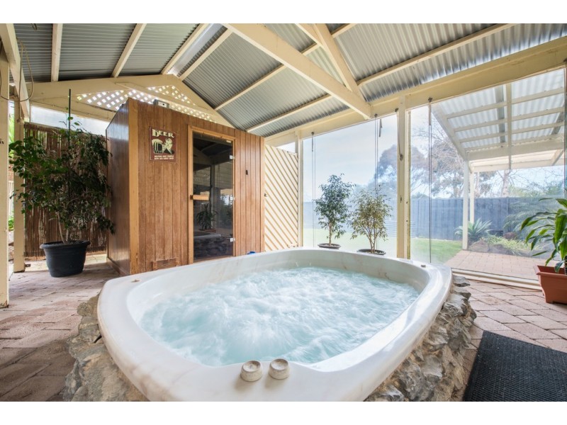 51 Barramundi Drive, Hallett Cove SA 5158
