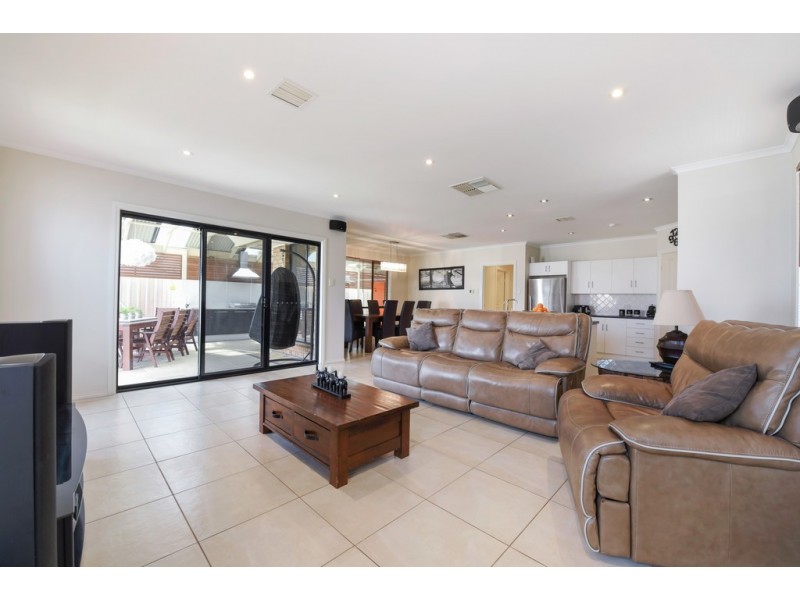 2 Miners Court, Sheidow Park SA 5158