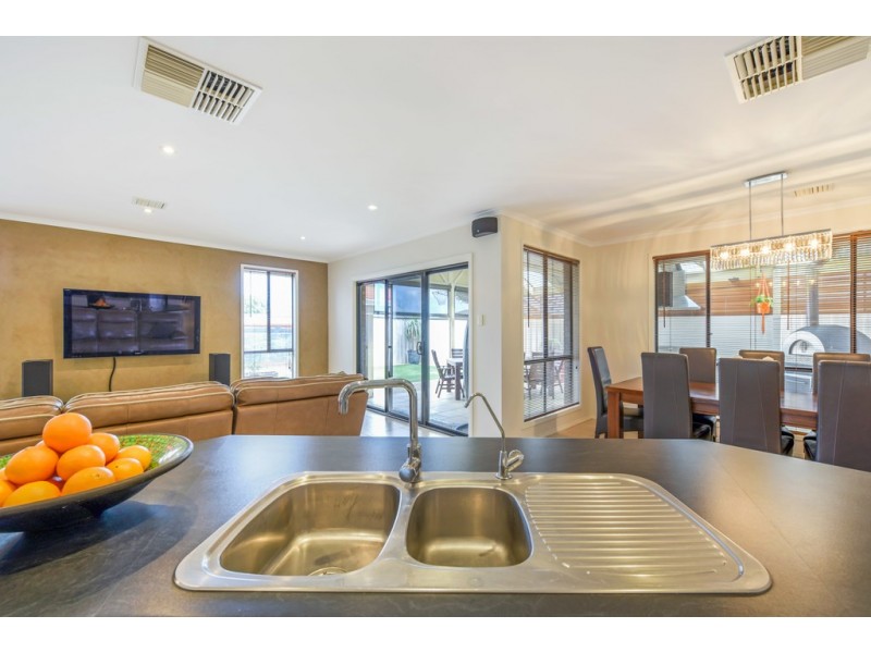 2 Miners Court, Sheidow Park SA 5158