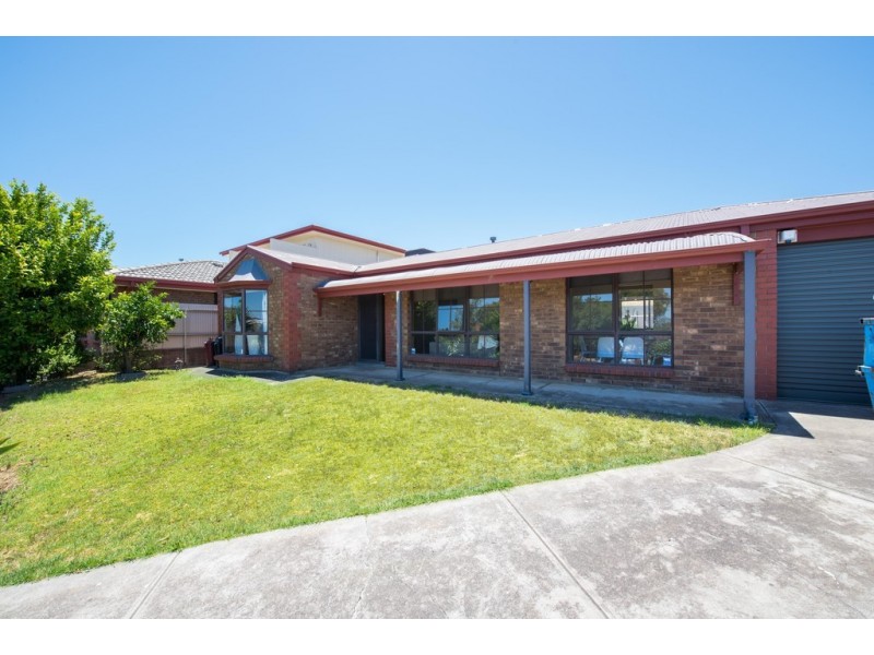 22 Antonia Circuit, Hallett Cove SA 5158