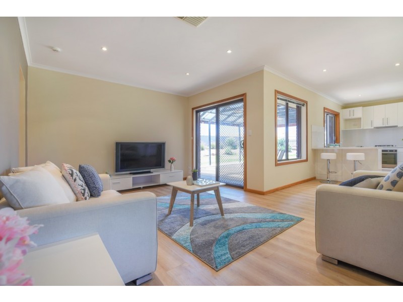 22 Antonia Circuit, Hallett Cove SA 5158