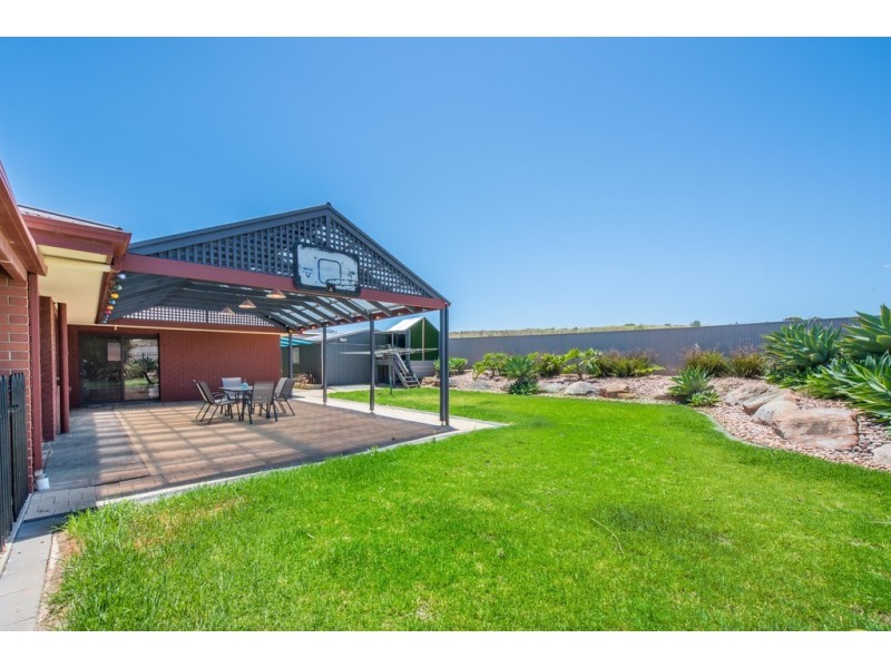 22 Antonia Circuit, Hallett Cove SA 5158