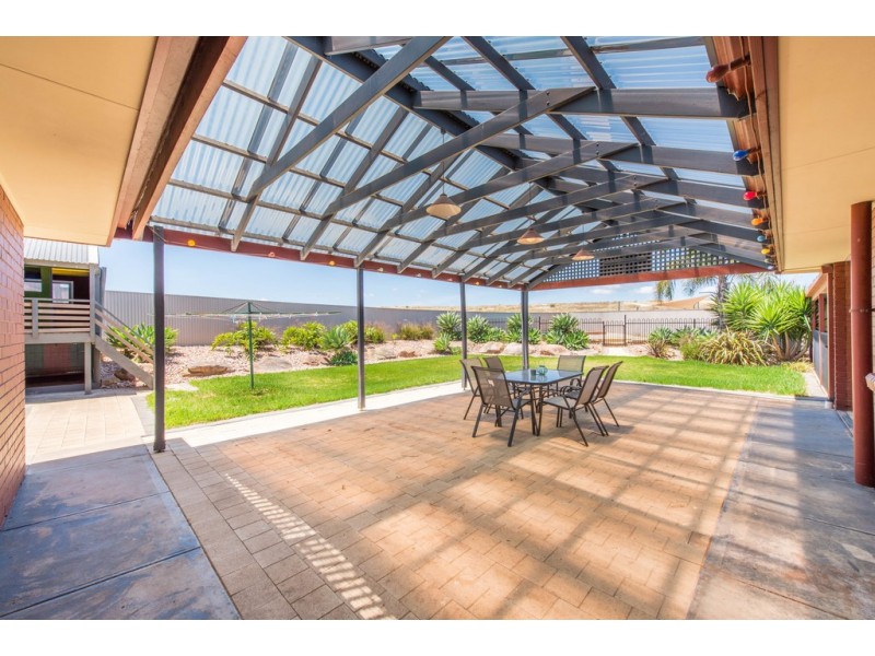 22 Antonia Circuit, Hallett Cove SA 5158