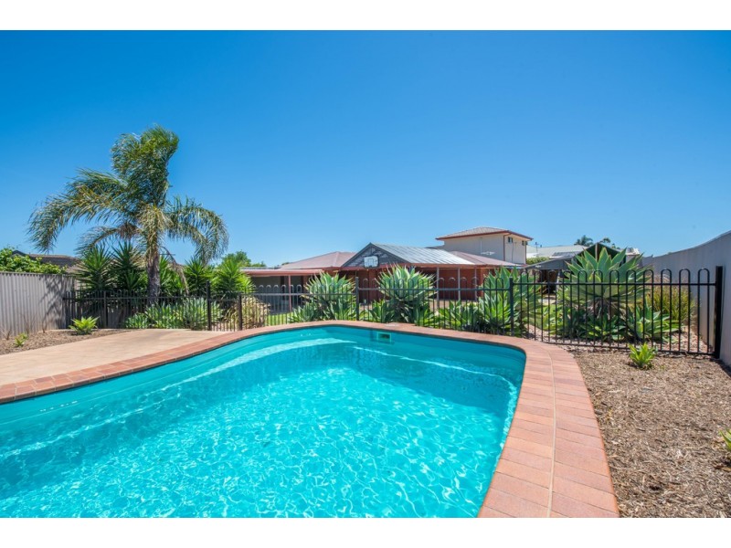 22 Antonia Circuit, Hallett Cove SA 5158
