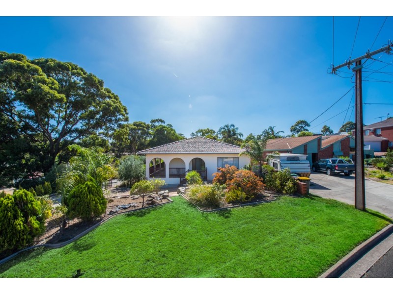 1 Vendale Drive, Flagstaff Hill SA 5159