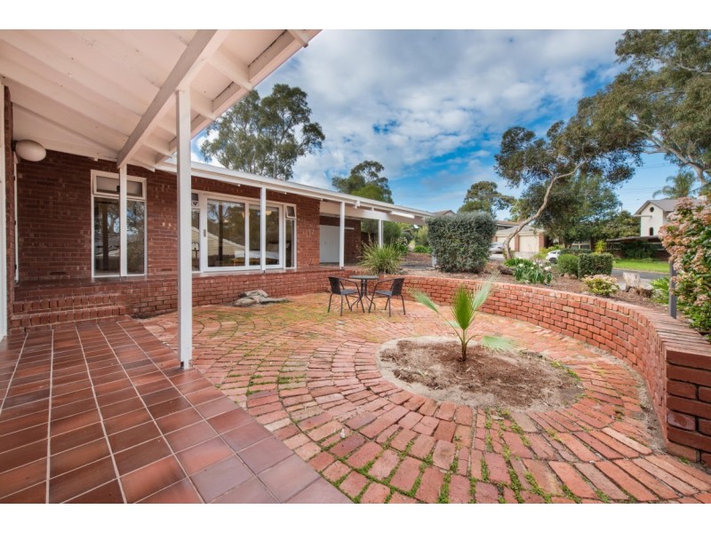 4 Bengalee Street, Flagstaff Hill SA 5159