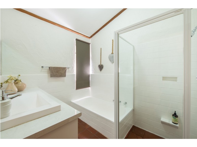 4 Bengalee Street, Flagstaff Hill SA 5159