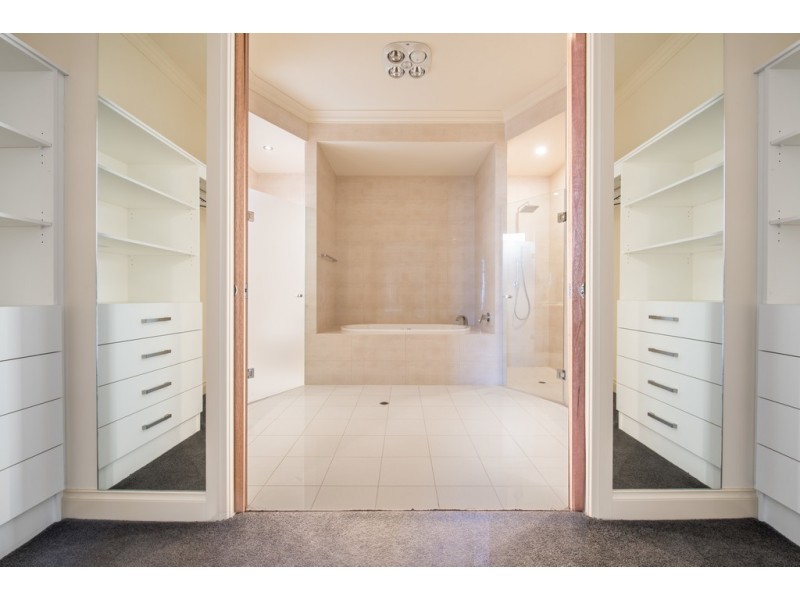 33 Platform Avenue, Sheidow Park SA 5158