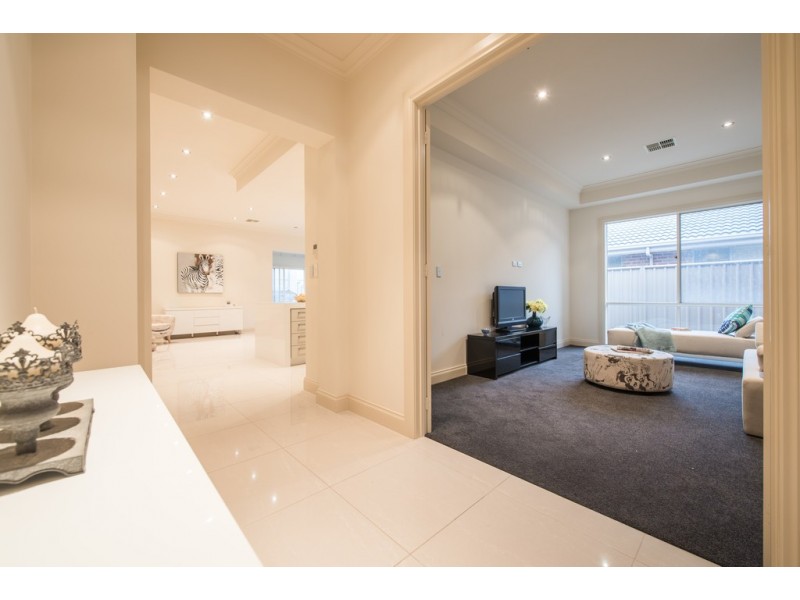 33 Platform Avenue, Sheidow Park SA 5158
