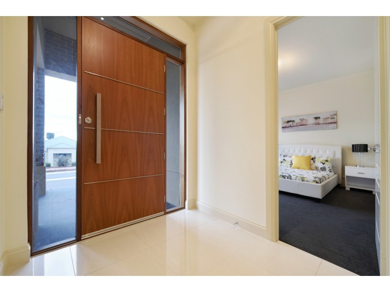 33 Platform Avenue, Sheidow Park SA 5158