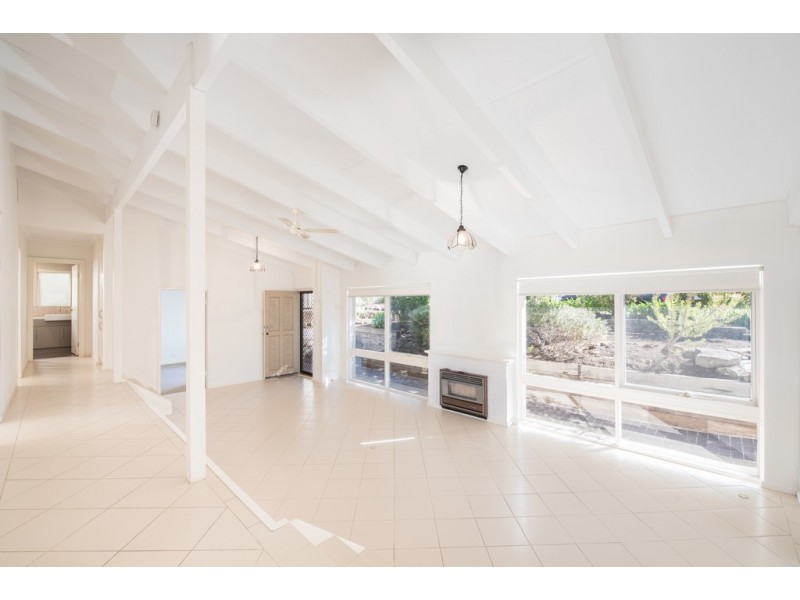 28 Glenda Avenue, Morphett Vale SA 5162