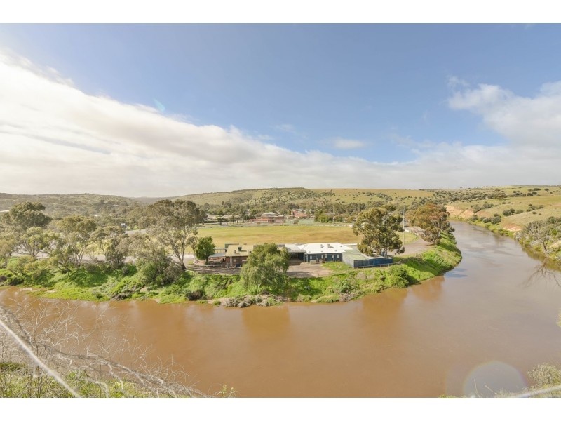 82 Victor Harbor Rd, Old Noarlunga SA 5168