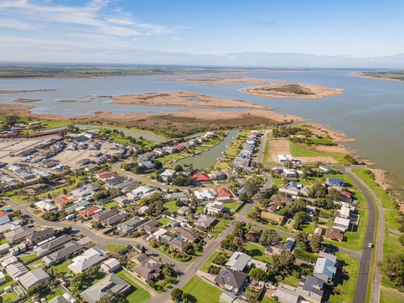 8 Janz Avenue, Goolwa North SA 5214