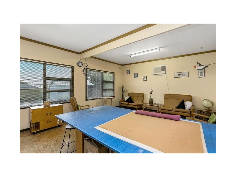 11 Gilbertson Road, Seacliff Park SA 5049
