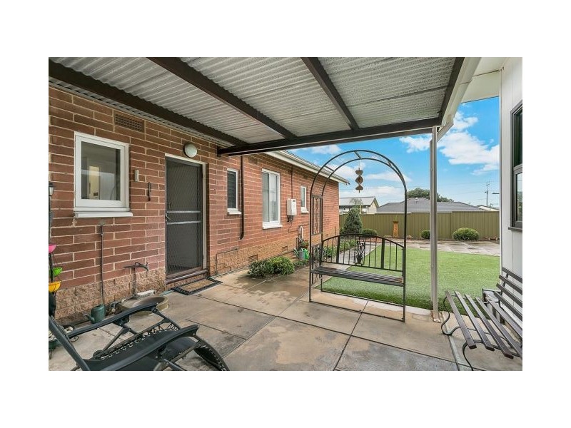 11 Gilbertson Road, Seacliff Park SA 5049