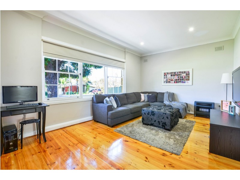 17 Judith Crescent, Morphett Vale SA 5162