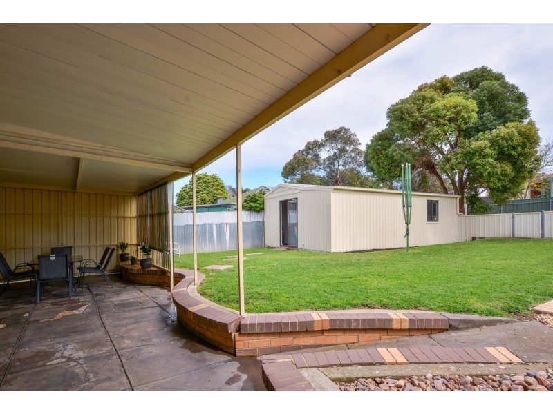 17 Judith Crescent, Morphett Vale SA 5162