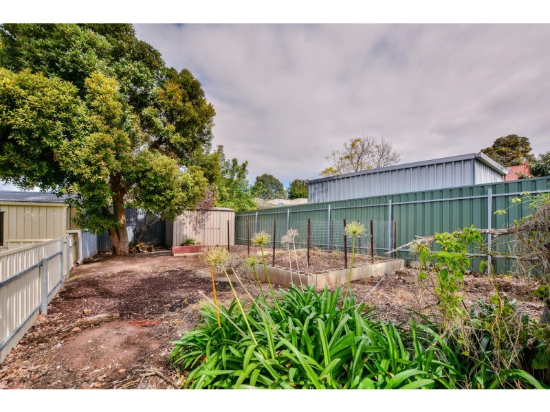17 Judith Crescent, Morphett Vale SA 5162