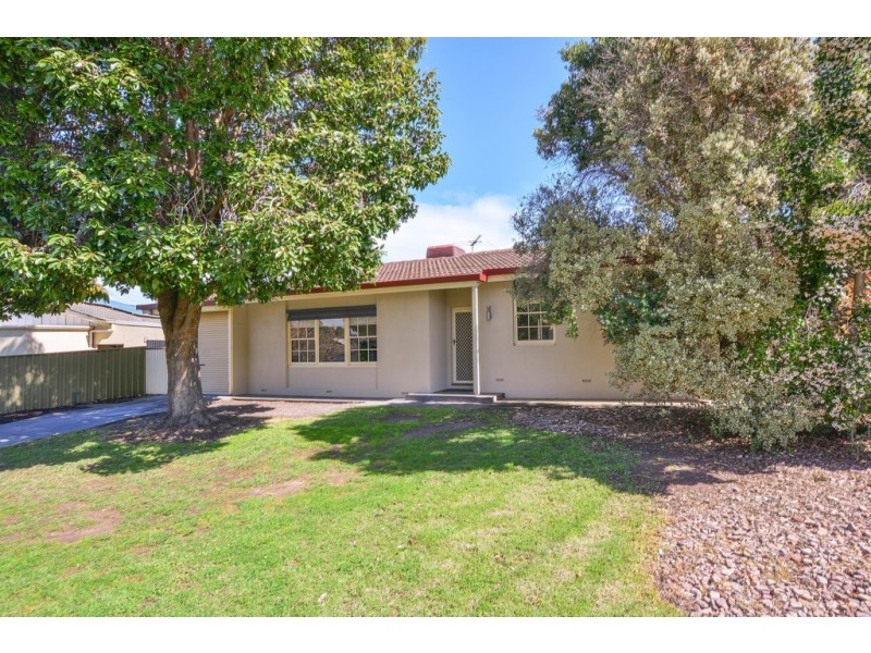 17 Judith Crescent, Morphett Vale SA 5162