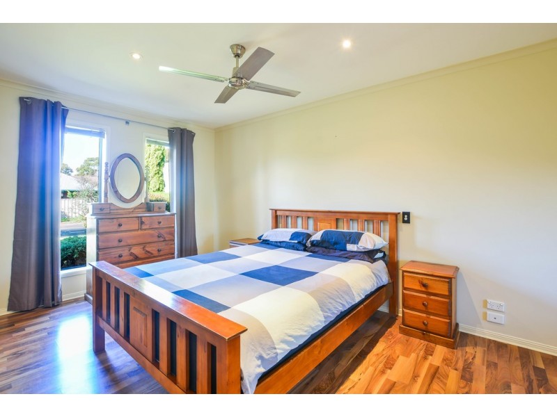 9 Alkirna Court, Morphett Vale SA 5162