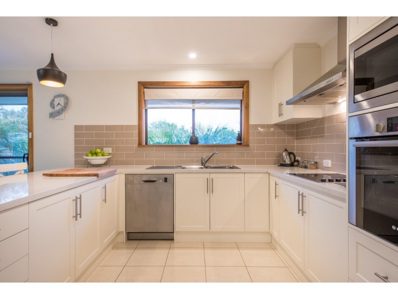 24 Arthur Road, Mount Compass SA 5210