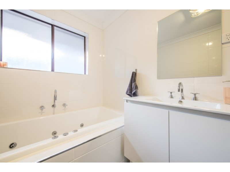 24 Arthur Road, Mount Compass SA 5210