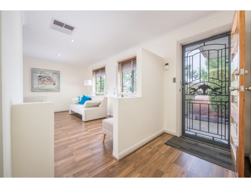 5 Sherebrooke Boulevard, Woodcroft SA 5162