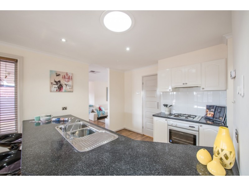 5 Sherebrooke Boulevard, Woodcroft SA 5162