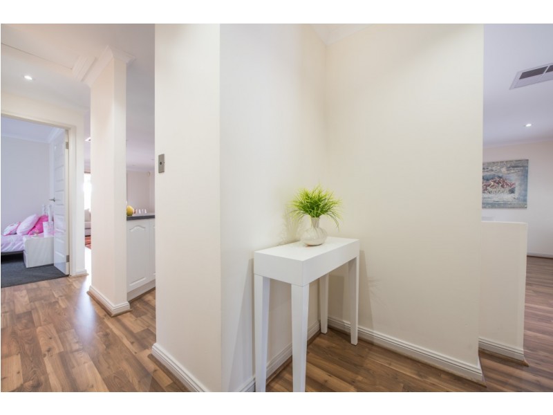 5 Sherebrooke Boulevard, Woodcroft SA 5162