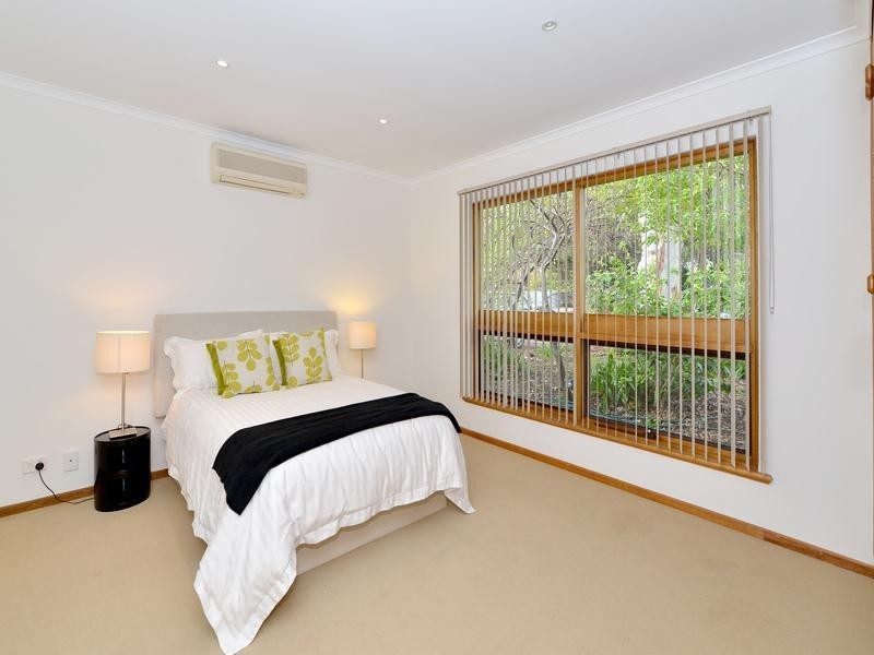 20 Mary Street, Happy Valley SA 5159