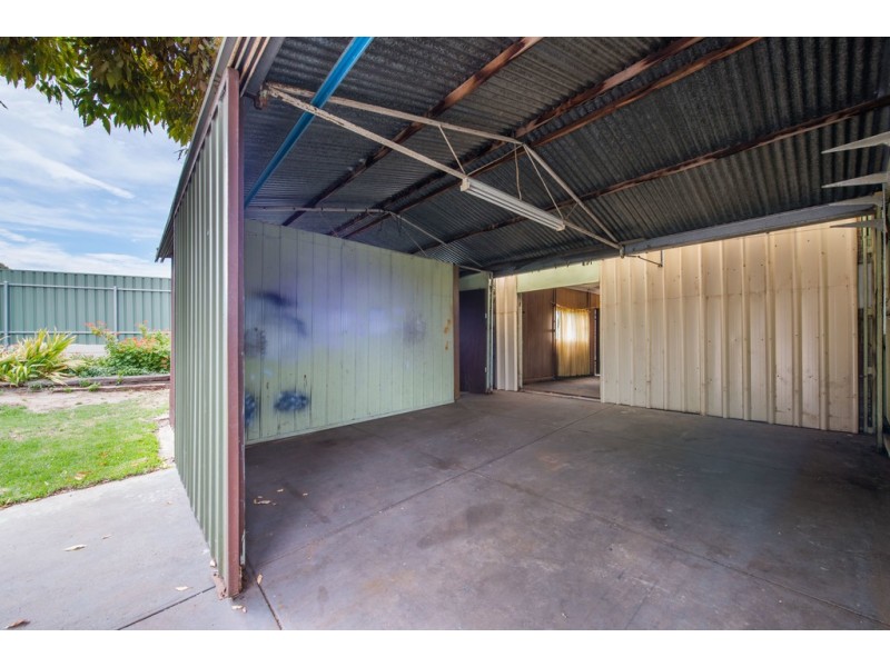 16 Stanley Street, Morphett Vale SA 5162