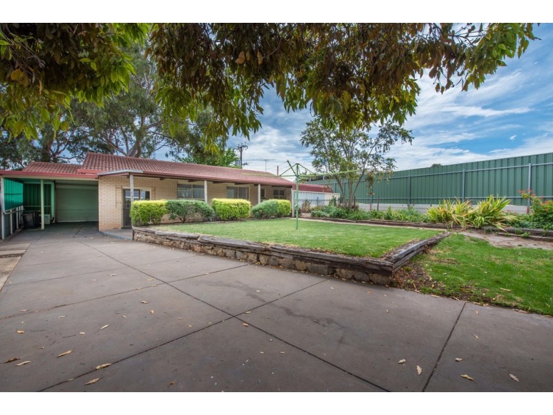 16 Stanley Street, Morphett Vale SA 5162