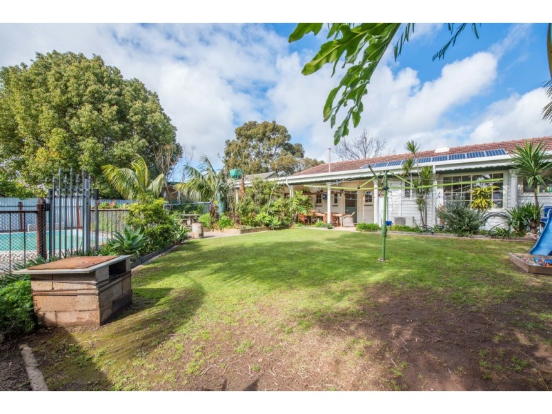 10 Kathleen Street, Dover Gardens SA 5048