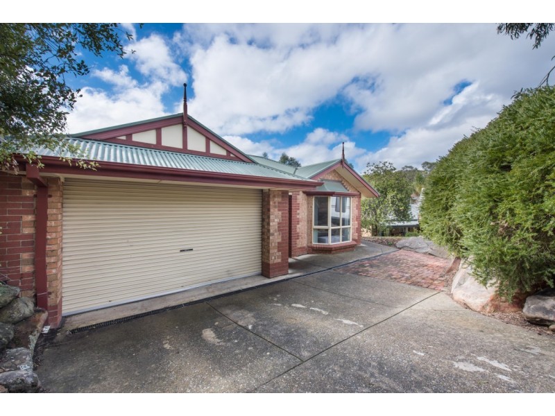 13 Lorikeet Grove, Flagstaff Hill SA 5159