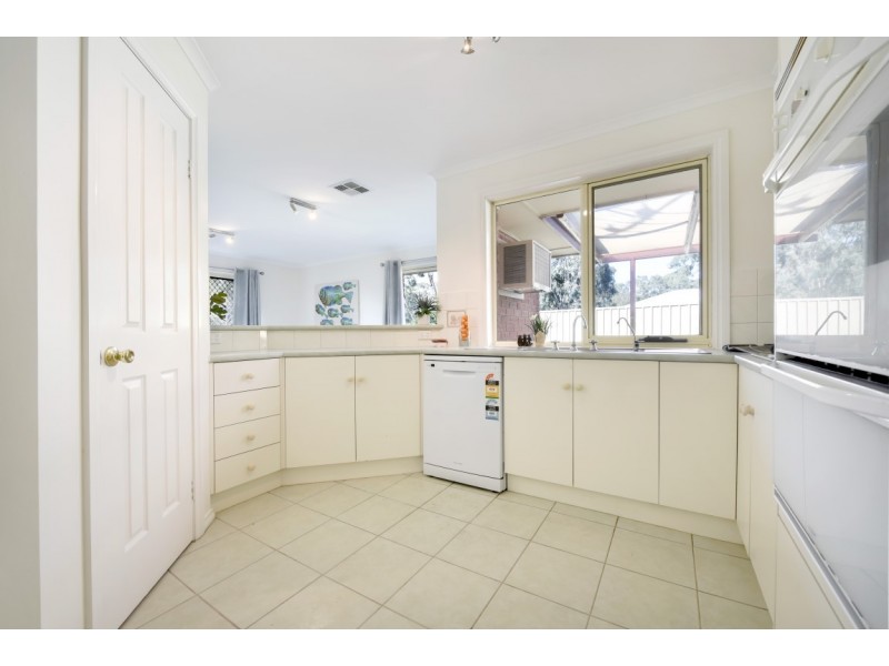 13 Lorikeet Grove, Flagstaff Hill SA 5159