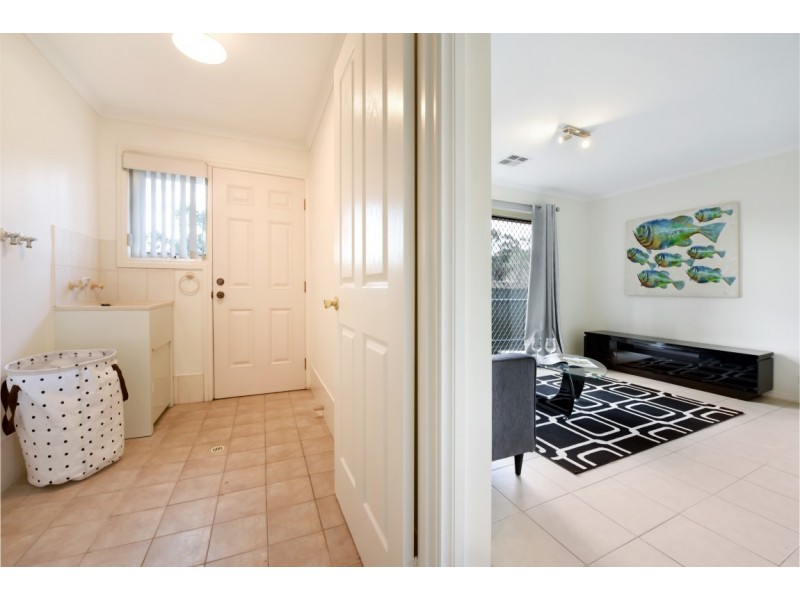 13 Lorikeet Grove, Flagstaff Hill SA 5159