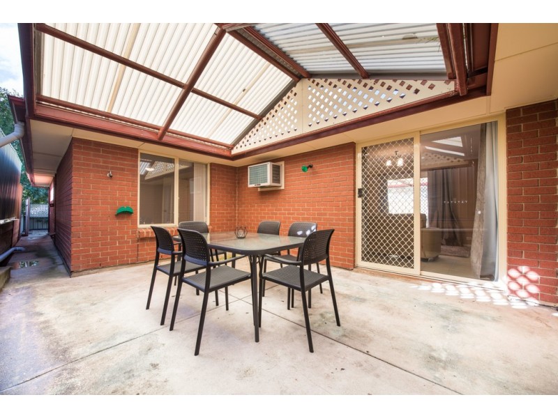 13 Lorikeet Grove, Flagstaff Hill SA 5159