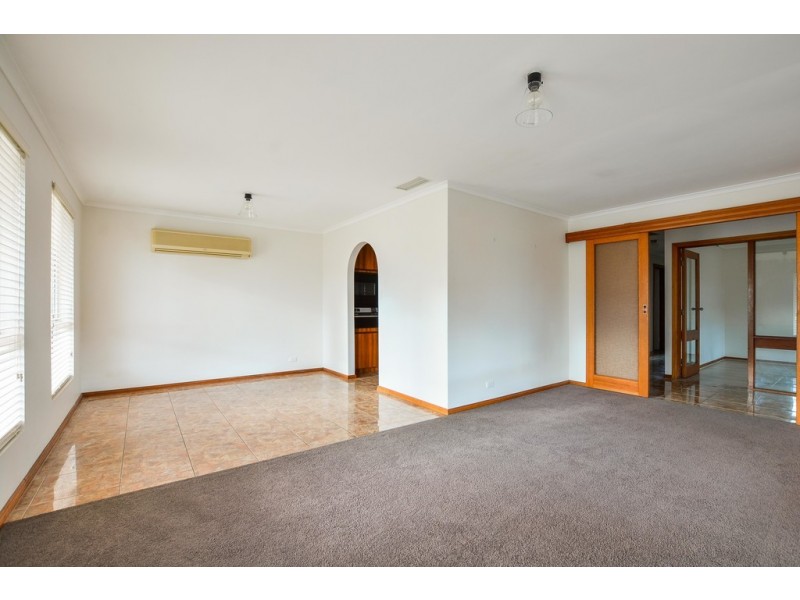 18 Tripoli Road, Happy Valley SA 5159