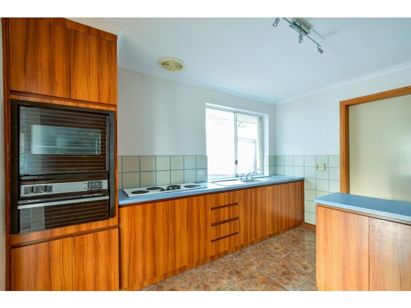 18 Tripoli Road, Happy Valley SA 5159