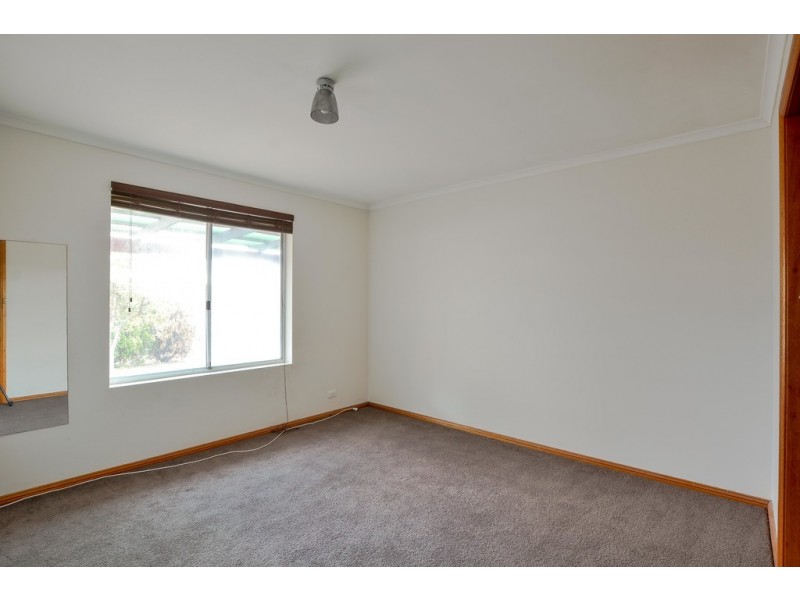 18 Tripoli Road, Happy Valley SA 5159
