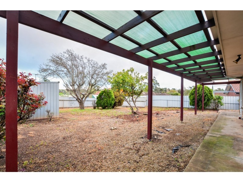 18 Tripoli Road, Happy Valley SA 5159