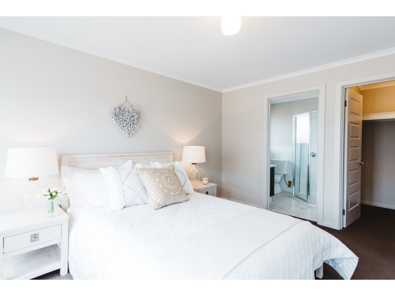 1 Viol Road, Seaford Meadows SA 5169