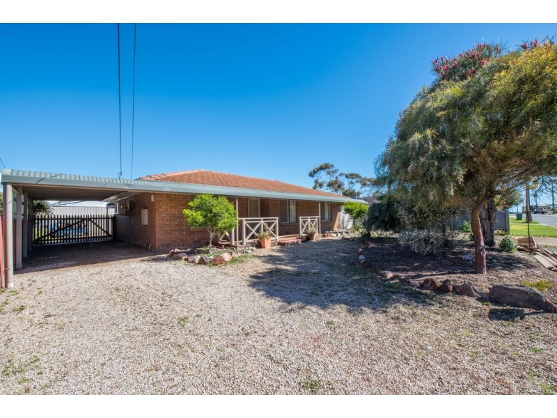 22 Seaview Street, Aldinga Beach SA 5173