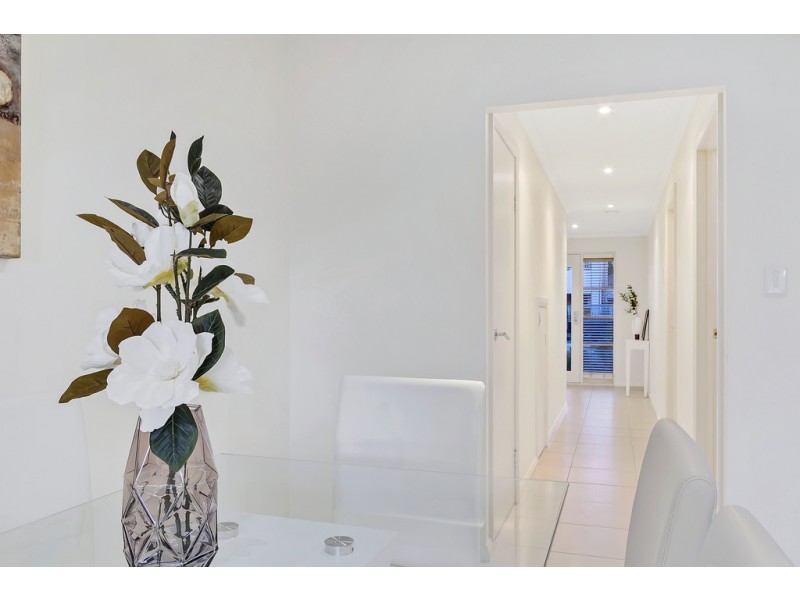 70 Hindmarsh Circuit, Mawson Lakes SA 5095