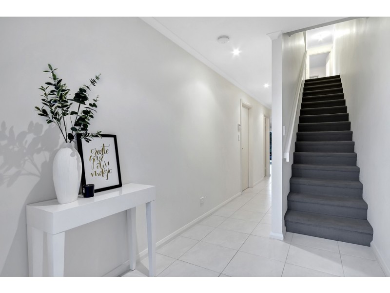 70 Hindmarsh Circuit, Mawson Lakes SA 5095