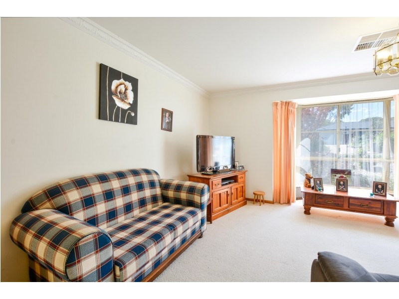 2/3 Calomba Crescent, Happy Valley SA 5159