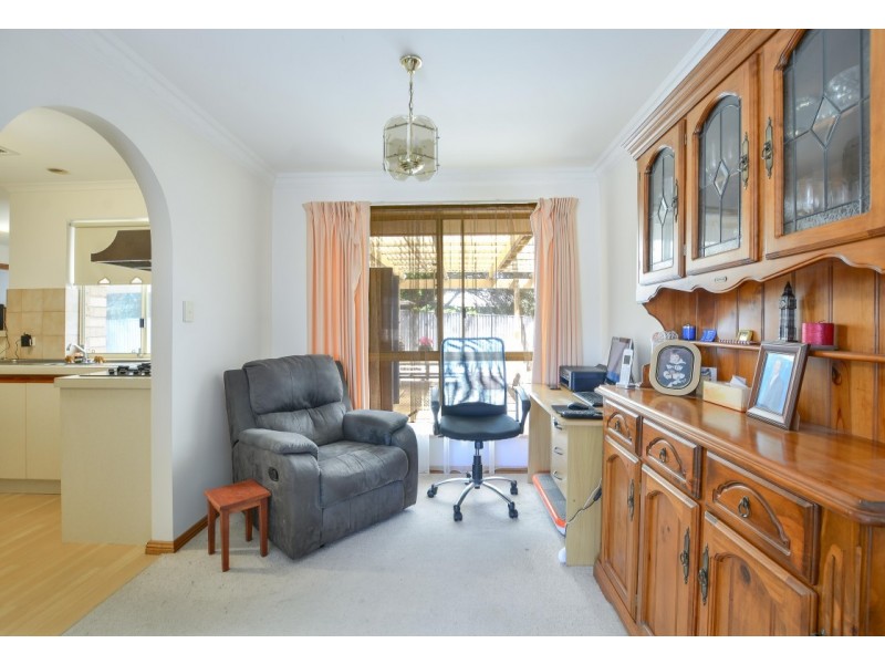 2/3 Calomba Crescent, Happy Valley SA 5159