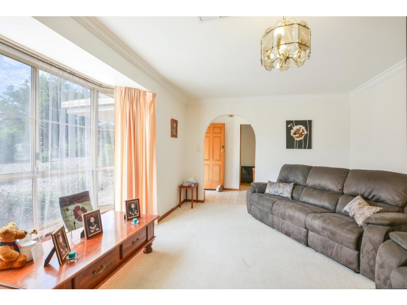 2/3 Calomba Crescent, Happy Valley SA 5159