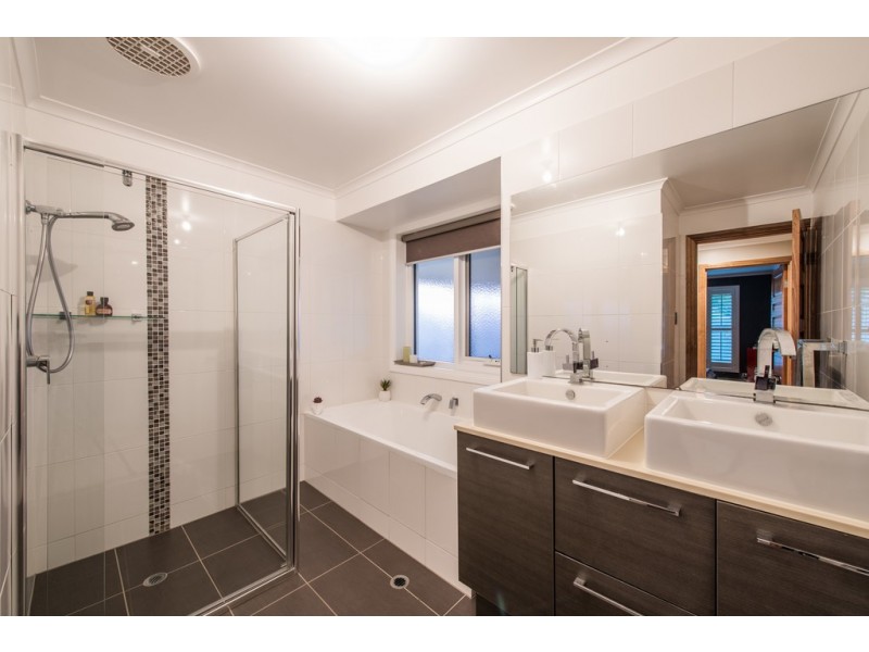 48 Horseshoe Drive, Woodcroft SA 5162